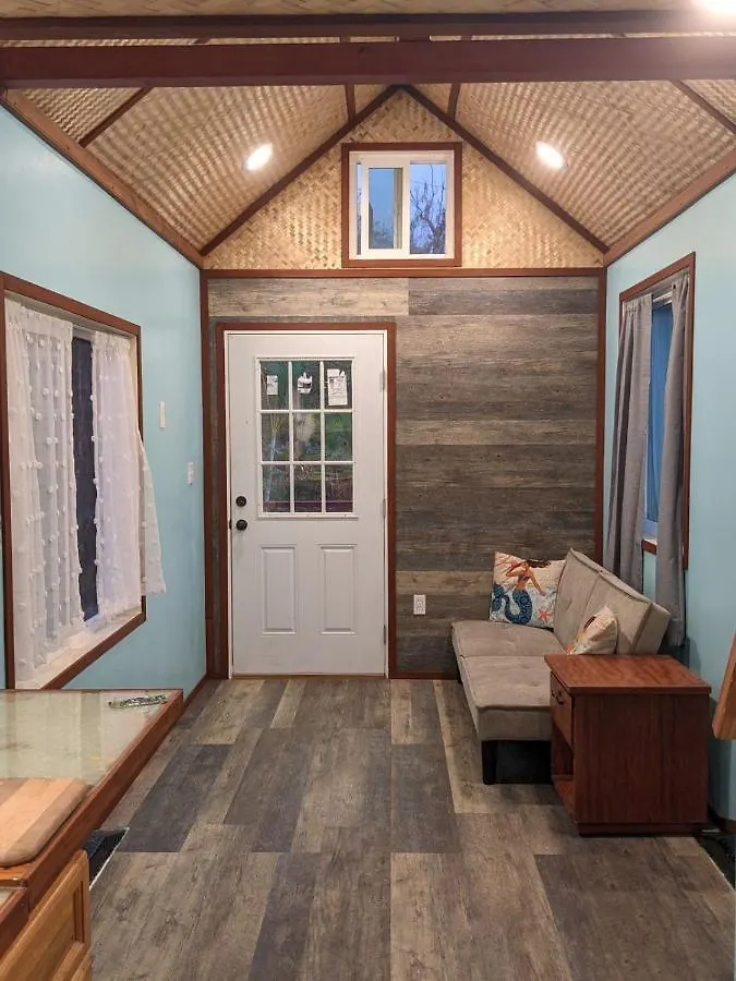 Holiday home Country Cottage In Papa Bay United States